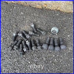 BMW 1 Series 128ti 2023 Wheel Nuts & Key