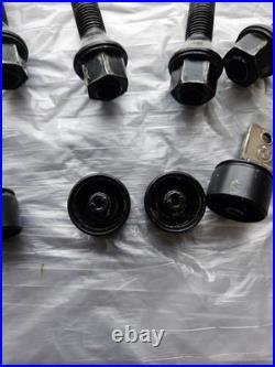 BMW E30 E28 E21 Keyed Wheel Bolts With Caps & Key Locking Wheel Nuts