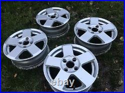 Ford fiesta zetec alloy wheels With Centre Caps, Locking Wheel Nuts. 4 Alloys