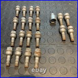 GENUINE VOLKSWAGEN VW T5 T6 T6.1 TRANSPORTER LOCKING WHEEL NUTS BOLTS 19mm VAN