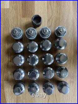 Genuine Land Rover Defender L663 Locking Wheel Nut Set 2020-2026 LR161228