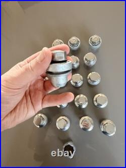 Genuine Land Rover Defender L663 Locking Wheel Nut Set 2026 LR161228