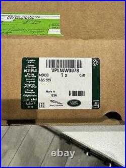 Genuine Land Rover OEM Wheel Nuts + 5 Locks 14x1.50 MY23 Black