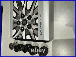 Genuine Land Rover OEM Wheel Nuts + 5 Locks 14x1.50 MY23 Black