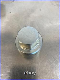 Genuine Land Rover Range Rover Locking Wheel Nut Bolt Key No. U. P/N KBM500190