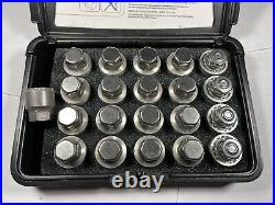 Genuine Land Rover Wheel Lug Nut Set With Wheel Lock Lug Key