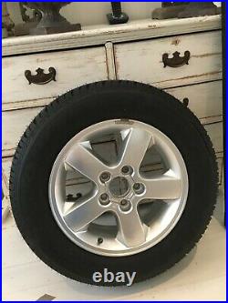 Grand Jeep Cherokee spare tyre and 47cm rim not used+ Wheel lock nut