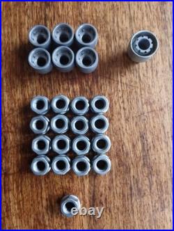 Hub centre nuts &lock nuts steel wheels LR New Defender L663 Genuine LR13061