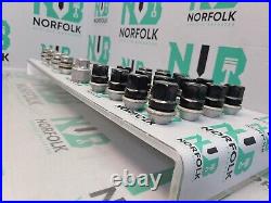 Jaguar I Pace X590 Locking Wheel Nuts+ Key+ Wheel nuts Set V4C4 20/9/24