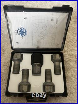Mercedes-Benz Locking Bolts C Class locking wheel nut set mercedes genuine parts