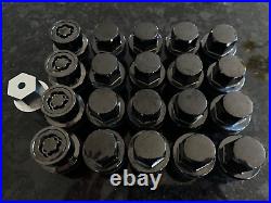 New Range Rover Vogue L405 Black Wheel Nuts & Locking Wheel Nut Set 2013-2022