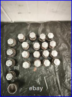 Range Rover Evoque L538 Alloy Wheel Locking Nut & Bolt Set OEM