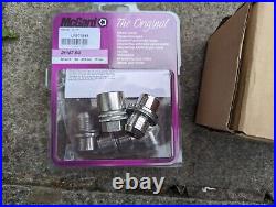 Range Rover L322 Land Rover Disco Wheel Nuts LR068126X and Locking Nuts LR078545