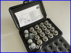 Range Rover Wheel Nut Set Genuine Land Rover Locking Nuts LR068126 L322 2010-12