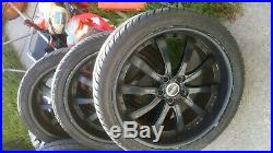 Range rover 22 inch alloy wheels with new nuts and locking nuts
